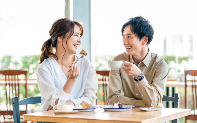 デートする男女