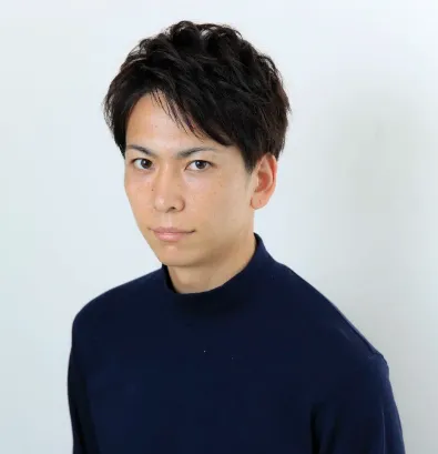 髪の長さはミディアムショート②