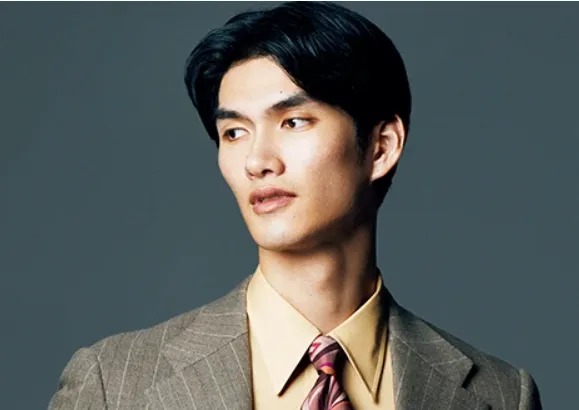 髪の長さはミディアムショート④