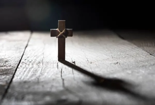 木でできた十字架