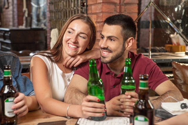 サシ飲みでお持ち帰りOKのサイン