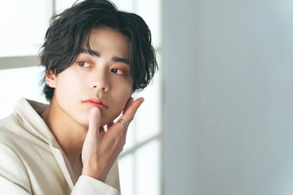 イケメンの男性