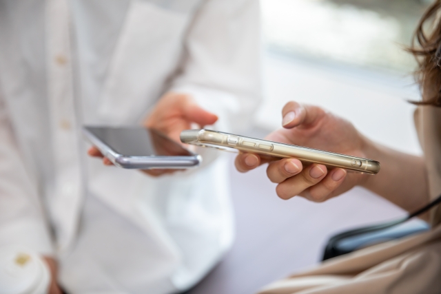 美容師のナンパ成功率を高める連絡先の渡し方